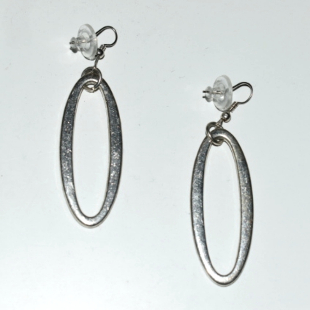 Expression Dangling Earrings
